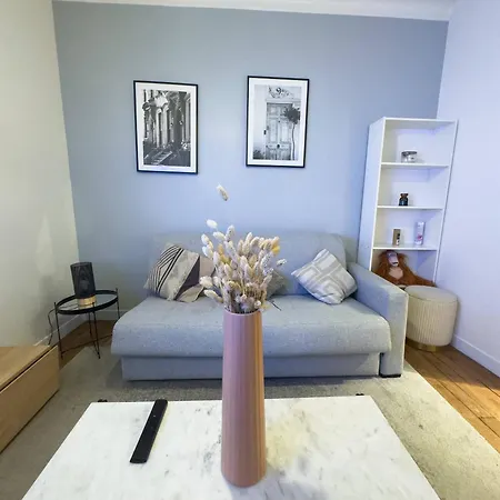 Charming In The Heart Of 18th Arrondissement