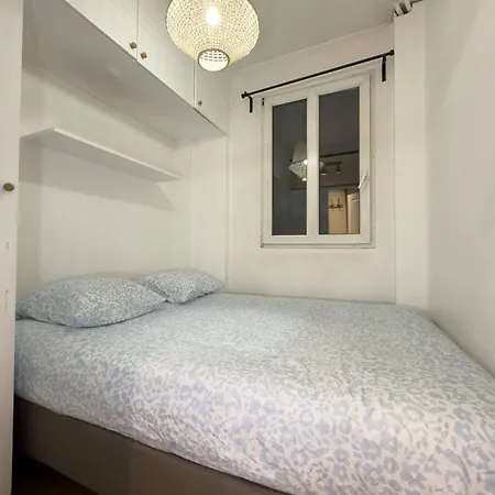 Charming In The Heart Of 18th Arrondissement